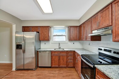 09-Kitchen