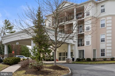 Windsor at Glen Mills unit 305, Glen Mills, PA 19342 - photo 2