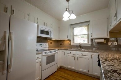 106 Friendly Cir, Statesville, NC 28625 - photo 3