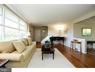 719 Woodfield Rd, Villanova, PA 19085 - photo 2