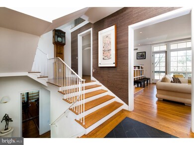 1127 Red Rose Ln, Villanova, PA 19085 - photo 2