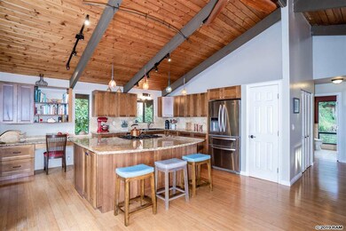 70 Lumahai Place, Makawao, HI 96768 - photo 3