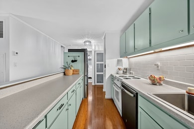 1 Gold St unit 11D, Hartford, CT 06103 - photo 7