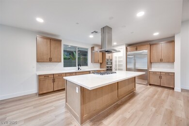 10381 Hanging Lake St, Las Vegas, NV 89166 - photo 5