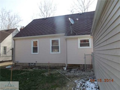 3118 Alden Dr, Lansing, MI 48910 - photo 2