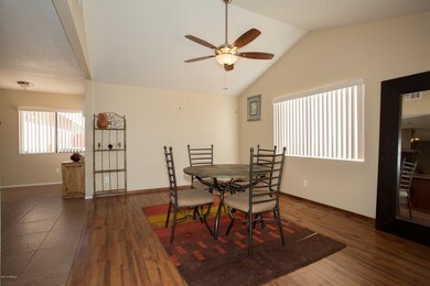 Dining Room (Photo by KC Creative Design