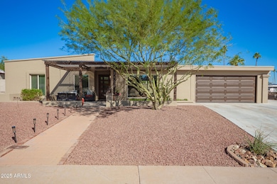 2432 E Cochise Rd, Phoenix, AZ 85028 - photo 2