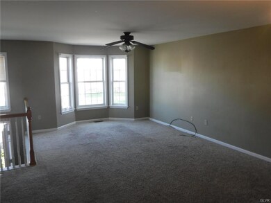 402 S Oak St, Freemansburg, PA 18017 - photo 6