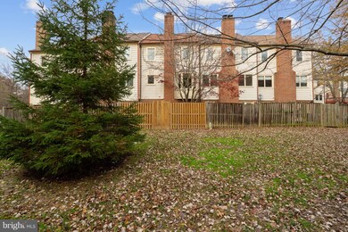 1429 Templeton Place, Rockville, MD 20852 - photo 5