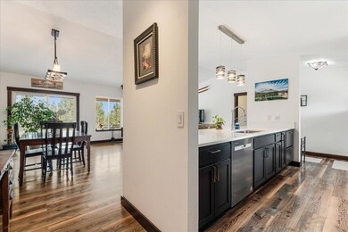 11-21170 Limestone Ave-6