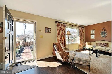 2939 Bryan St, Alexandria, VA 22302 - photo 2