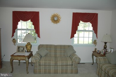 8 Regent Rd, Cherry Hill, NJ 08003 - photo 4