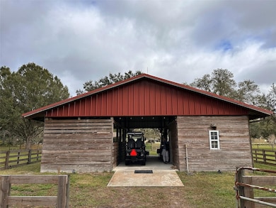 18803 Dorman Rd, Lithia, FL 33547 - photo 4