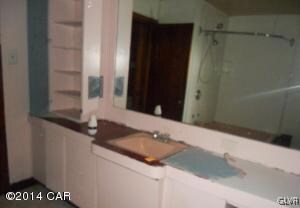 208 W Main St, Weatherly, PA 18255 - photo 6