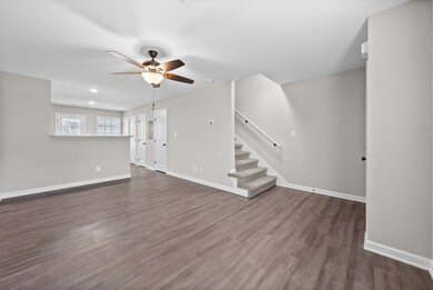 418 Peachers Mill Rd unit C4, Clarksville, TN 37042 - photo 4