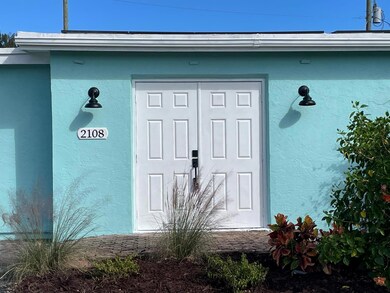 2108 Tarragon Rd, West Palm Beach, FL 33415 - photo 4