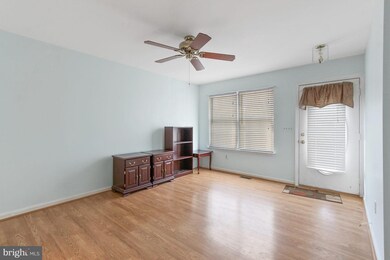 20 Macintosh Ct, Middle River, MD 21220 - photo 5