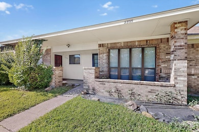 entry with covered porch