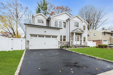 10 Beth Ln, Plainview, NY 11803 - photo 3