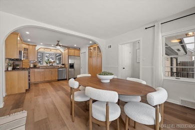 1017 S 6th St, Saint Charles, IL 60174 - photo 4