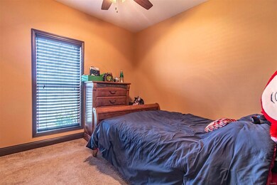 221 Crooked Pine Ln, Poplar Bluff, MO 63901 - photo 7