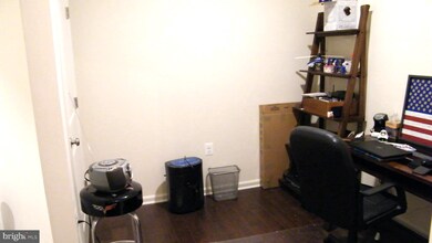 23315 Milltown Knoll Square unit 112, Ashburn, VA 20148 - photo 7