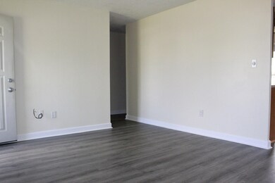 1937 Prouty Dr, Xenia, OH 45385 - photo 4