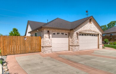 Large, gated RV/Boat parking