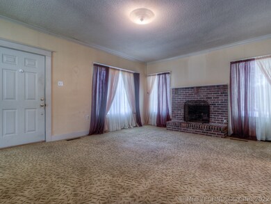 1104 N Cherokee Ave, Claremore, OK 74017 - photo 4
