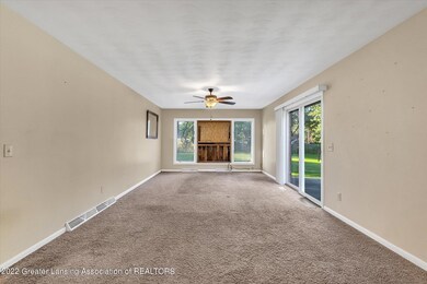 05-2731-Arlington-Rd-WindowStill-Real-Es