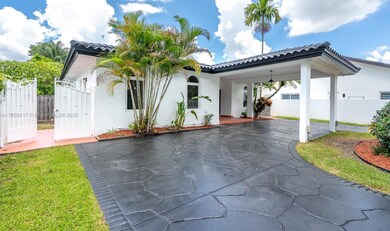 2810 SW 114th Ave, Miami, FL 33165 - photo 2