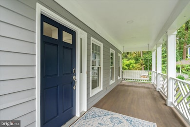 4111 Jones Bridge Rd, Chevy Chase, MD 20815 - photo 4