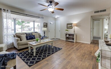 9950 W Peoria Ave, Sun City, AZ 85351 - photo 7