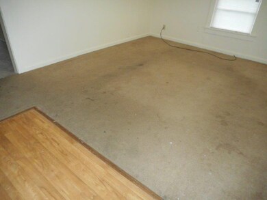 2304 Cherry St, Pineville, LA 71360 - photo 6