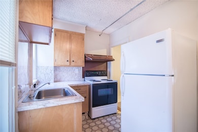 1022 Main St, West Warwick, RI 02893 - photo 3