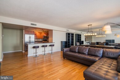 St. Paul at Chase Condominiums unit 1112, Baltimore, MD 21202 - photo 3