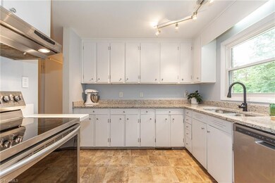 5417 Memorial Ln, Greensboro, NC 27407 - photo 7