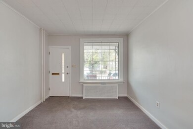 1016 Robeson St, Reading, PA 19604 - photo 2