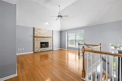 14906 S Gallery St, Olathe, KS 66062 - photo 4