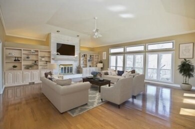 77 Dogwood Dr, Bella Vista, AR 72715 - photo 4