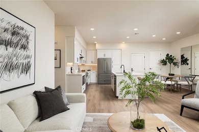 414 Main St unit 310, Huntington Beach, CA 92648 - photo 5