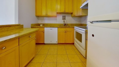34 Hamilton Rd unit 504, Arlington, MA 02474 - photo 5