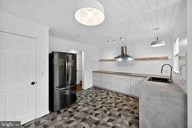 231 Cool Spring Ln, Stewartstown, PA 17363 - photo 7