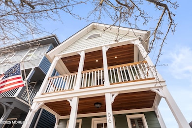 New Upper & Lower Porches