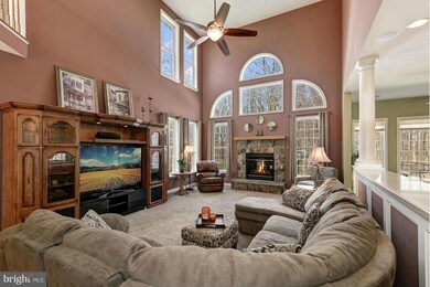 816 Avonshire Ct, Sykesville, MD 21784 - photo 7