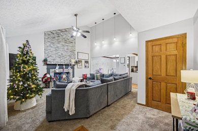 539 Scioto Meadows Blvd, Grove City, OH 43123 - photo 6