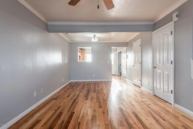 906 Hamlet Cir S Midway UT-004-016-eHaml