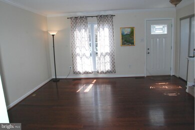 14829 Hammersmith Cir, Silver Spring, MD 20906 - photo 3