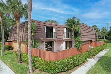 1219 12th Ct, Jupiter, FL 33477 - photo 3