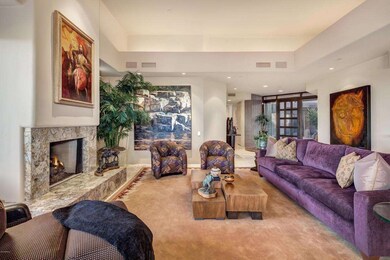 005_Living Room